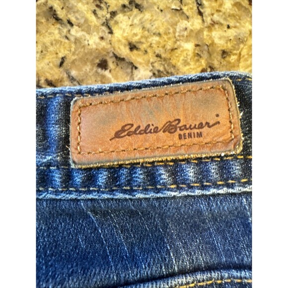 Eddie Bauer Women's Jesns Shaped Bootcut Blue Denim 16S Short Inseam - Picture 7 of 8